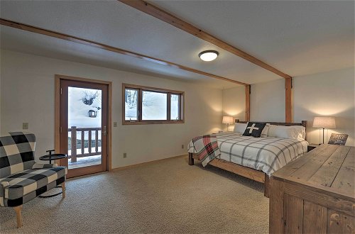 Photo 4 - Wild Huckleberry Alpine Cabin: Fireplace & Deck