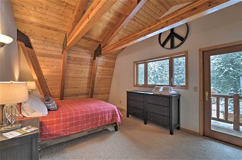 Photo 35 - Wild Huckleberry Alpine Cabin: Fireplace & Deck