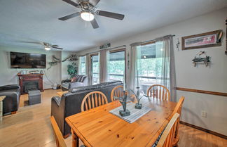 Photo 2 - Lakefront Table Rock Home With Fire Pit