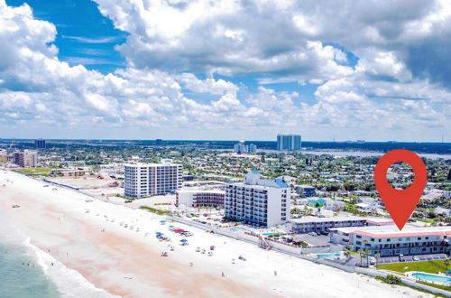 Foto 23 - Oceanfront Daytona Beach Condo w/ Beach Views