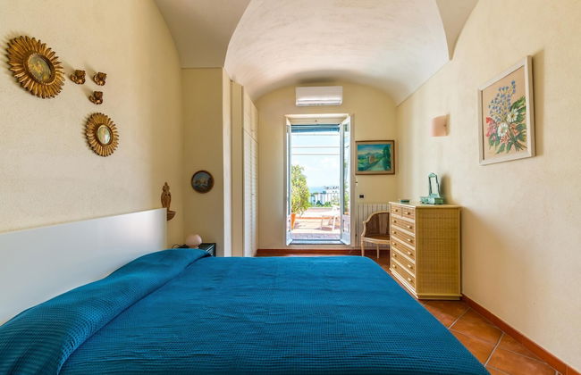 Blu Infinity Terrace on Ischia Center - Photo 20