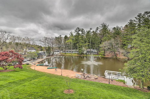 Photo 4 - Chic Flat Rock Condo w/ Balcony + Lake View