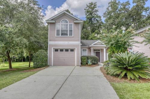 Photo 1 - Bright Tallahassee Home, 5 Mi to Dtwn & Lake Ella