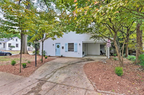 Photo 5 - Chic Urban Farmhouse in Historic Dilworth w/ Patio