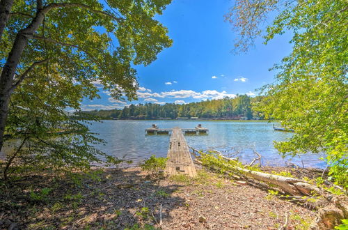 Photo 25 - Lovely Lake Hartwell Retreat: Dock, Deck & Grill