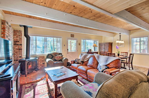 Photo 27 - South Lake Tahoe Home w/ Deck & Mountain View