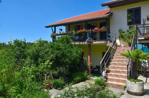 Photo 6 - Sea View Villa w Terrace 10 Min to Beach in Budva