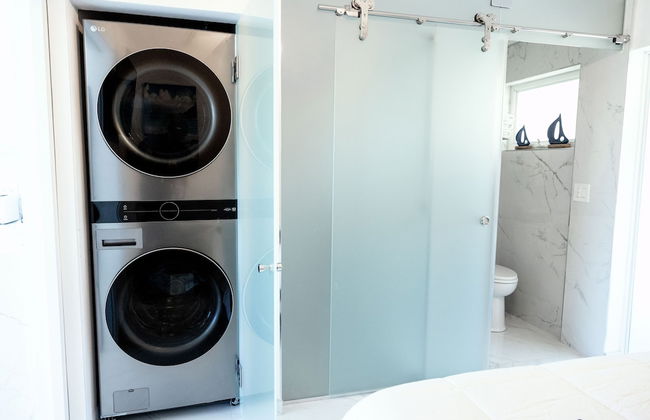 Dolphin Suites - Photo 12