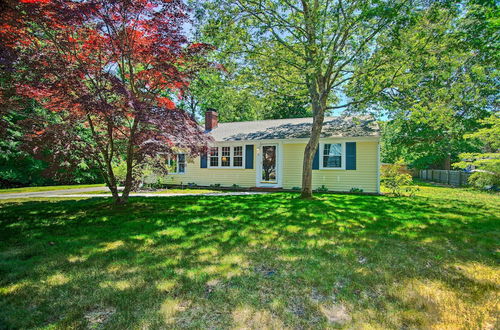 Foto 18 - Cape Cod Bungalow w/ Patio < 1 Mi to Beaches