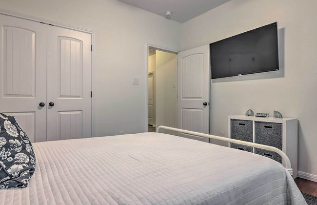 Gorgeous Luxury Home With Hot Tub Just 3 Miles to Dtwn! - Foto 9