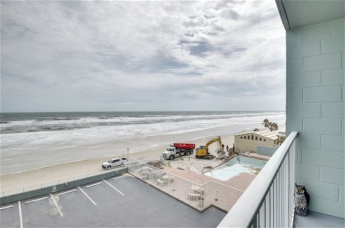 Foto 8 - Updated Daytona Beach Oceanfront Studio