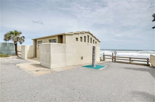 Foto 19 - Updated Daytona Beach Oceanfront Studio
