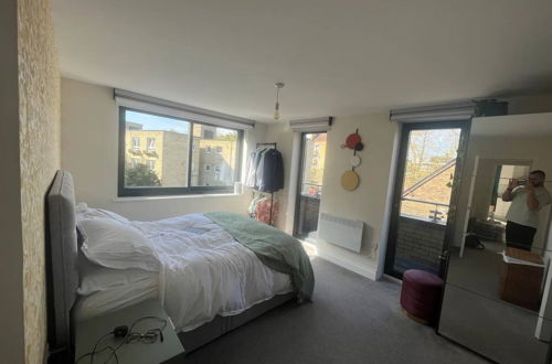 Photo 5 - Modern & Bright 2BD Flat With Balcony - Islington