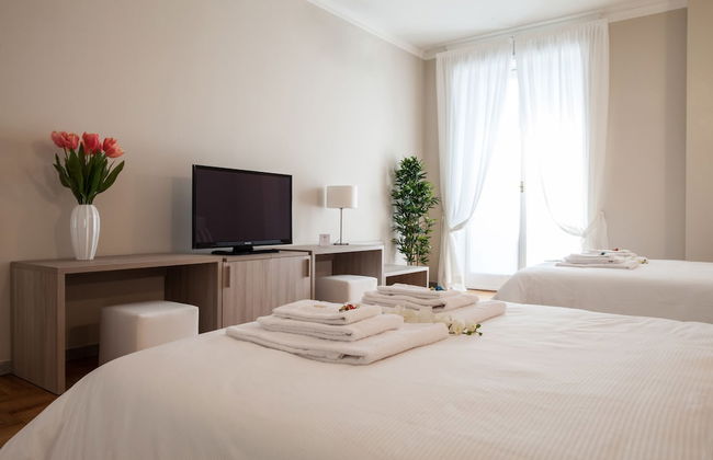 Milan Royal Suites & Luxury Apartments - Photo 6