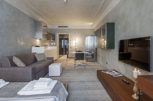 Photo 31 - Milan Royal Suites & Luxury Apartments