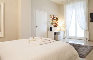 Photo 3 - Milan Royal Suites & Luxury Apartments