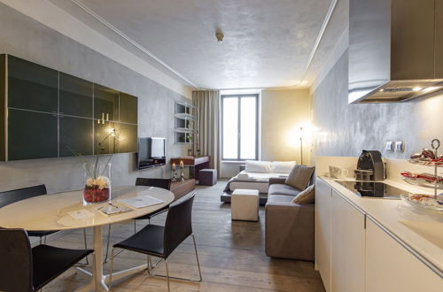 Foto 33 - Milan Royal Suites & Luxury Apartments