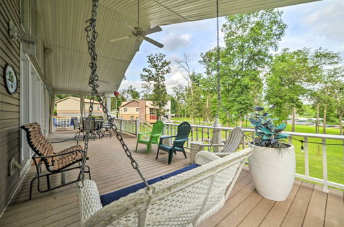 Photo 31 - Kentucky Lake House With a Great Outdoor Space