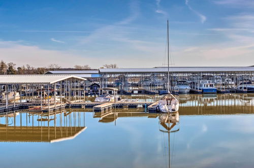 Photo 17 - Kentucky Lake House With a Great Outdoor Space