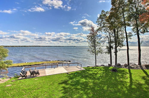 Foto 6 - Waterfront Lake Mille Lacs Lodge w/ Deck + Grill