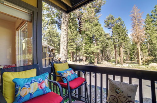 Foto 5 - Mammoth Lakes Condo w/ Community Pool & Hot Tub