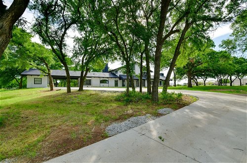 Photo 21 - Sprawling Pilot Point Home w/ Pool on 45 Acres