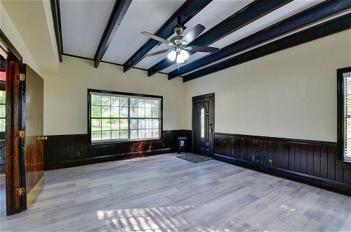 Photo 26 - Sprawling Pilot Point Home w/ Pool on 45 Acres