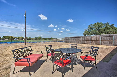 Photo 24 - Spacious Ranch Home in Historic Waxahachie