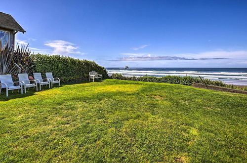 Photo 9 - Oceanfront Escape w/ Pacific Views: Surf & Explore