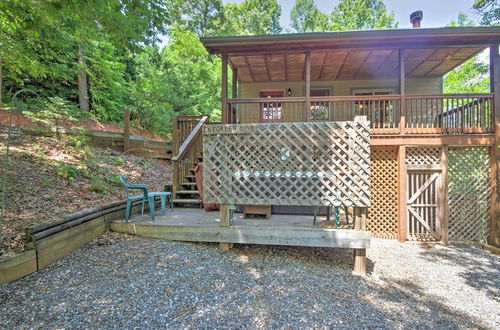 Foto 20 - Charming 'fox Den' Cabin in Whittier w/ Hot Tub