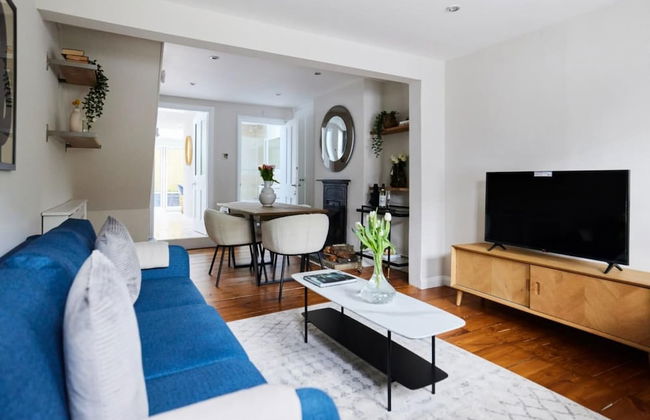 The Elmbridge Getaway - Glamorous 2bdr With Garden - Foto 1