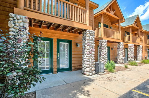 Photo 5 - Cozy Townhome By Starved Rock State Park