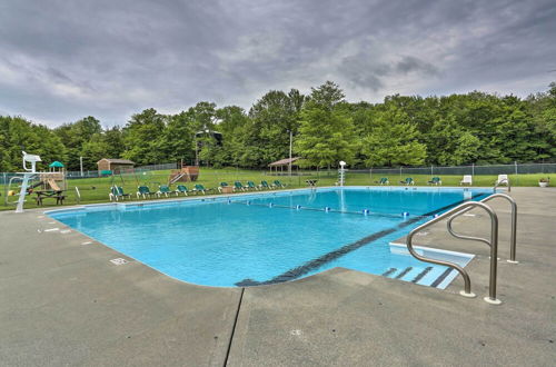 Photo 5 - Pennsylvania Cabin w/ Community Pool