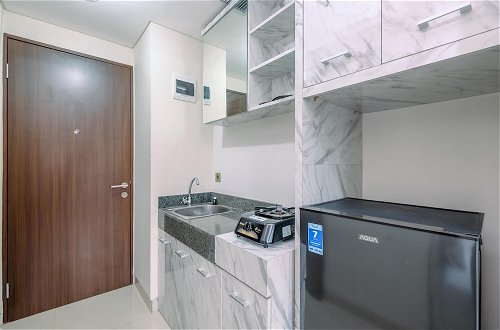 Photo 4 - Best Cozy And Nice Studio At 1St Floor Transpark Cibubur Apartment