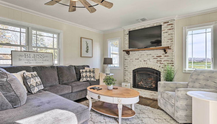 Photo 1 - Mattituck Home w/ Fireplaces - Near Wineries