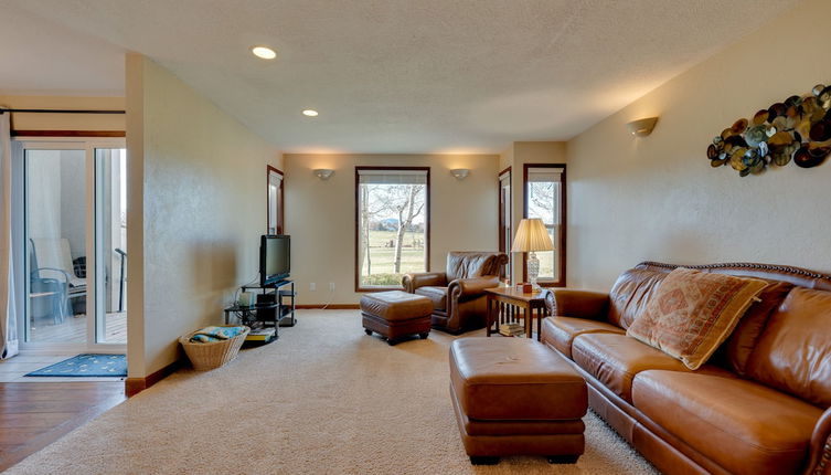 Foto 1 - Loveland Townhome: Walkable to Lake & Park