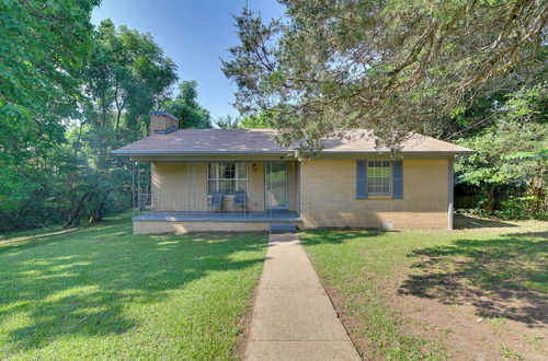 Photo 21 - Quaint Oxford Home ~ 2 Mi to Ole Miss & The Grove