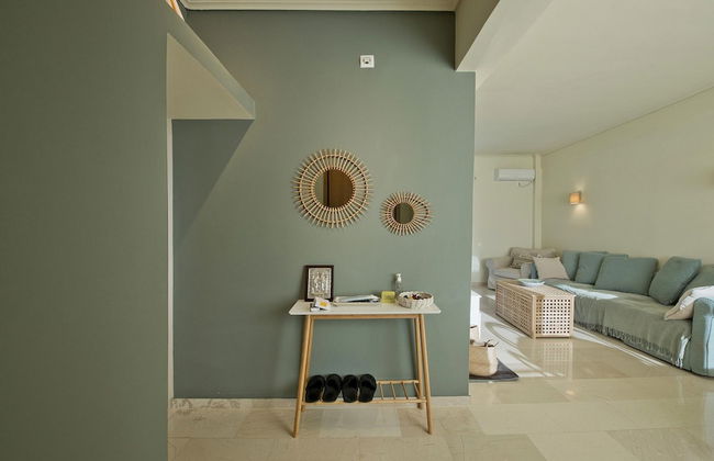 Lucyzen in Vouliagmeni - Foto 19