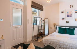 Photo 1 - Cosy & Stylish Studio Hideaway in Brighton's Heart