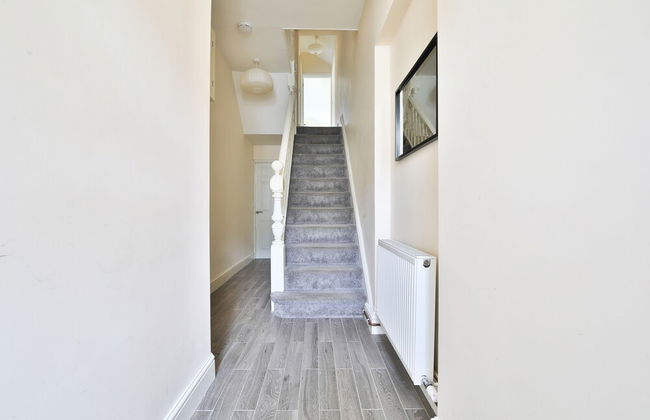 Tranquil 3-bed Home in Cardiff - Foto 28