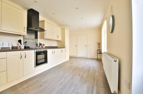 Photo 21 - Tranquil 3-bed Home in Cardiff