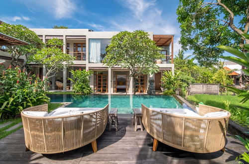 Photo 1 - Stunning 4BR Private Villa in Canggu