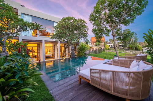 Photo 42 - Stunning 4BR Private Villa in Canggu