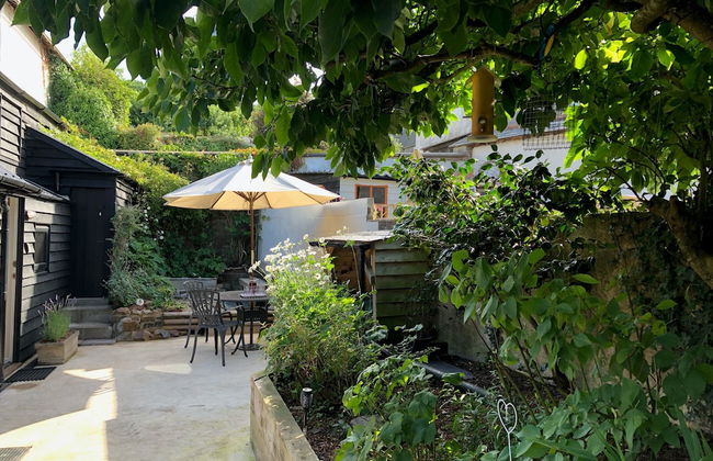 a Stunning and Cosy Character cob Cottage C1750 - Photo 31