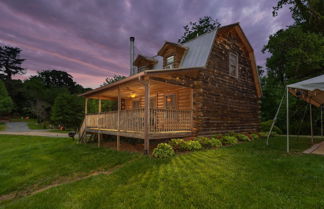 Photo 1 - Mt. Mitchell Cabin Mountain View