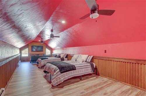Photo 6 - Angel Fire Cabin Rental w/ Private Hot Tub & Deck