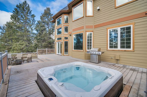 Photo 1 - Klamath Falls Vacation Rental w/ Resort Amenities