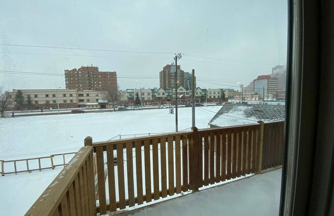 Lovely 1 Bedroom Condo With Free Parking And Balcony - Foto 15