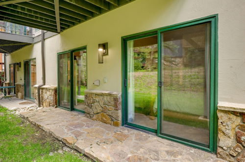 Photo 16 - Breck Hideaway: Private Hot Tub, Fireplace & Deck