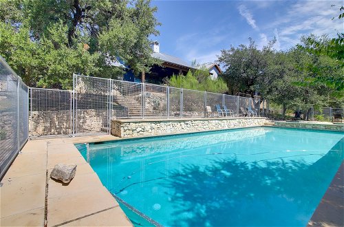 Photo 3 - Sprawling Pet-friendly Austin Estate With Pool